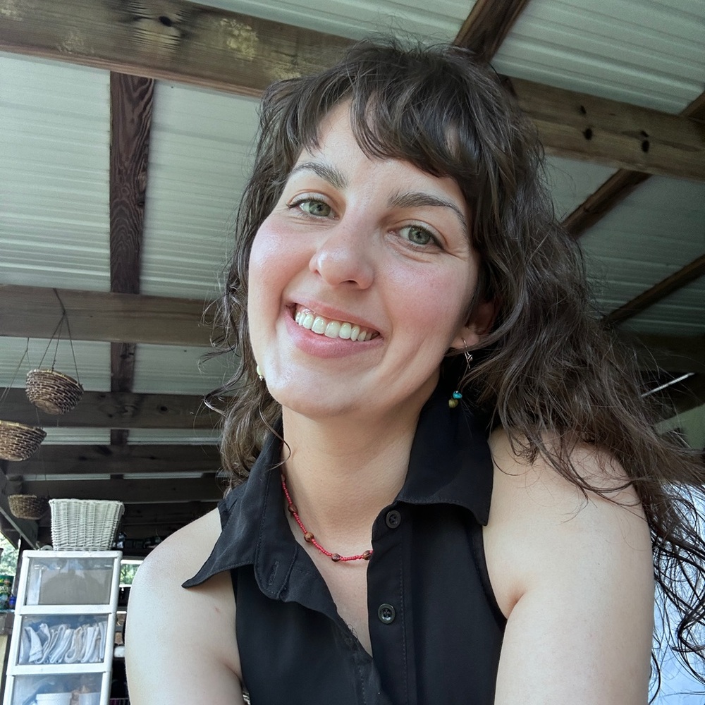 Meet your Posher, Victoria